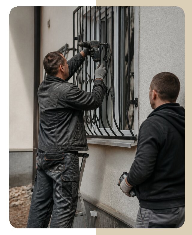 Установка наружных решеток в Первоуральске от 5044 р. | Дверной